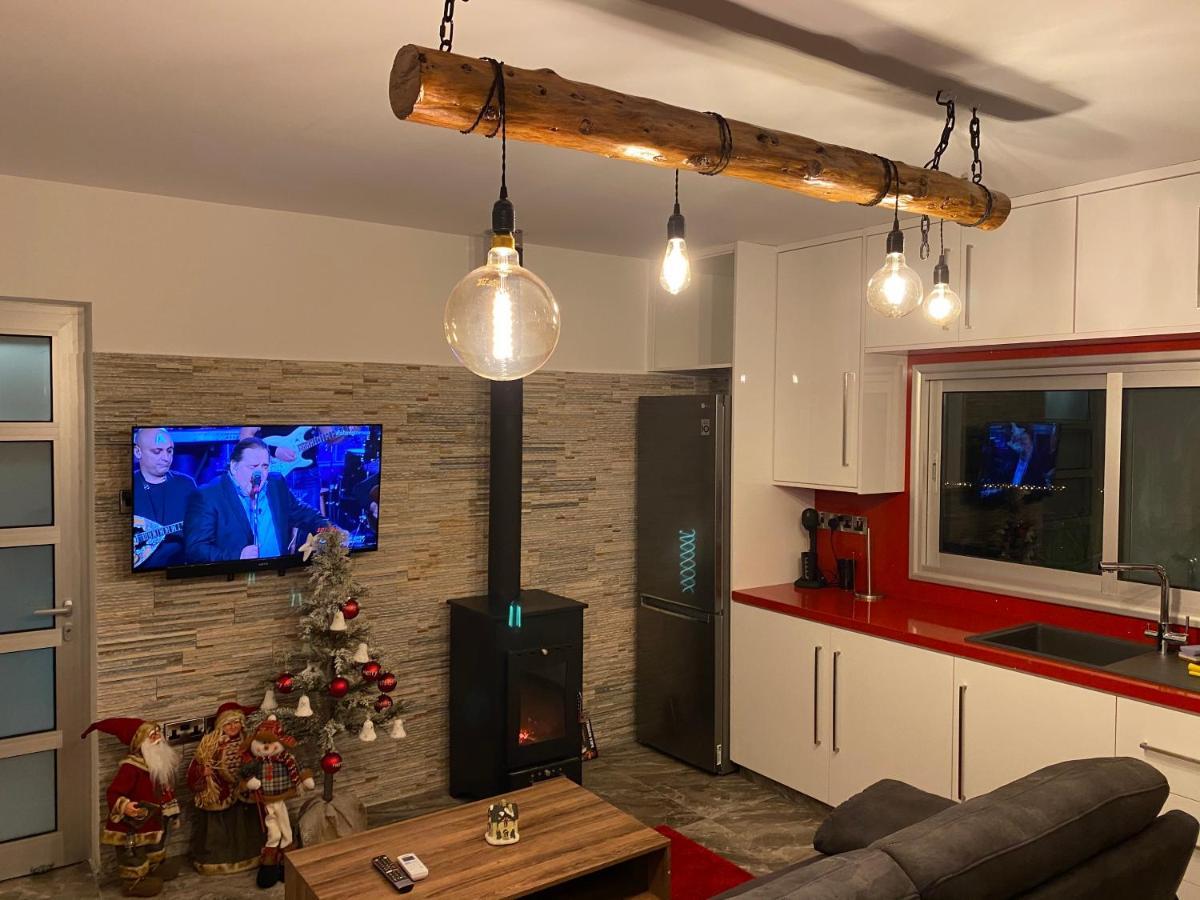 Chalet Sofros Valley Hills
