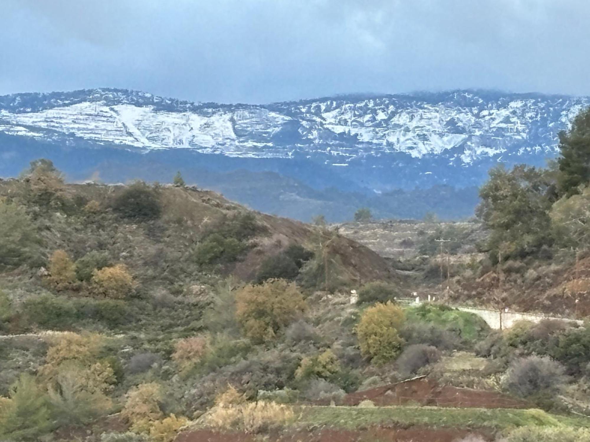 Sofros Valley Hills *